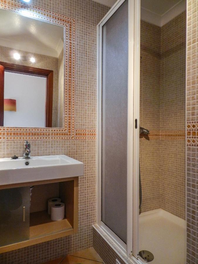 Residencia Julio Hotel Sagres Exterior photo